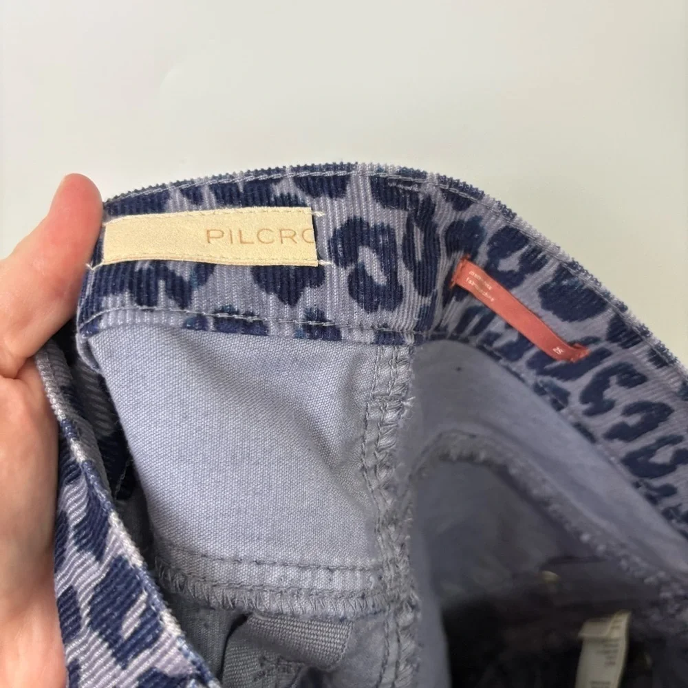 Pilcro Denim Corduroy Bermuda Short Blue Leopard
